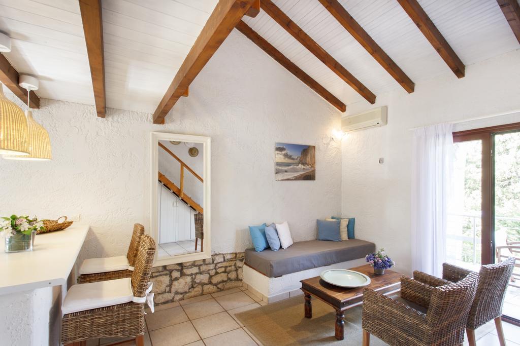 Glyfada Beach Villas Longós Chambre photo